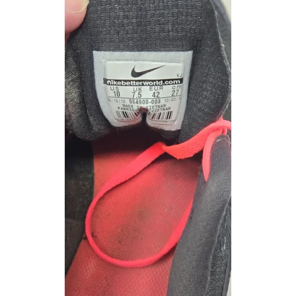 Nike Women's Black Revolution 2 Sneakers Athletic Shoes size 10